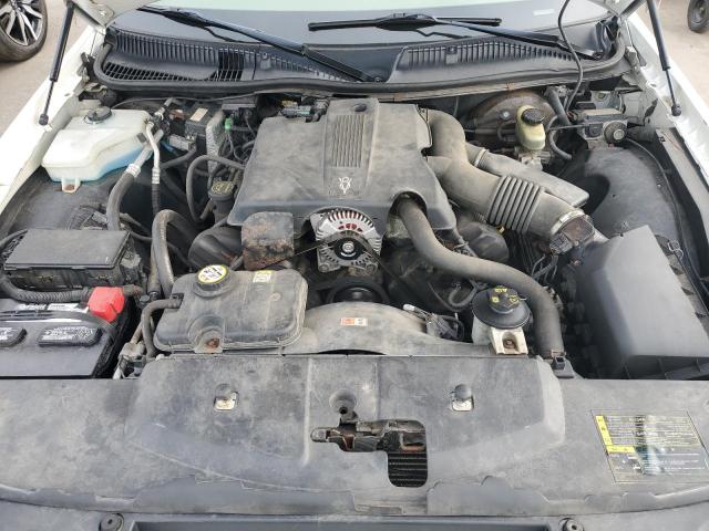 1LNHM81W73Y671482 - 2003 LINCOLN TOWN CAR EXECUTIVE WHITE photo 11