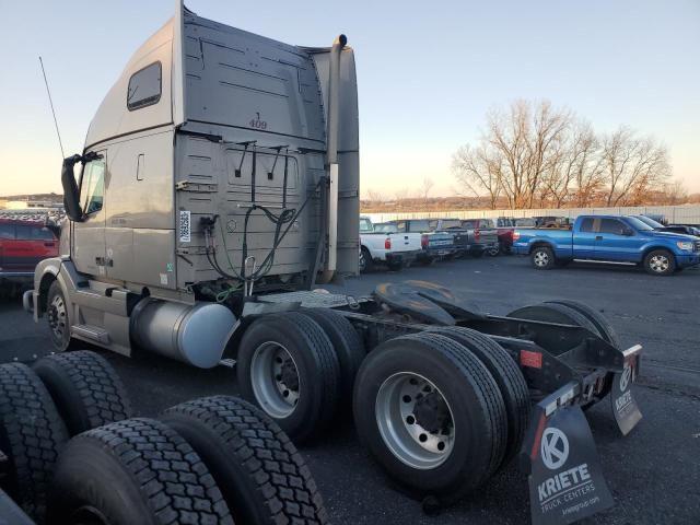 4V4NC9EH4HN992632 - 2017 VOLVO VN VNL GRAY photo 3