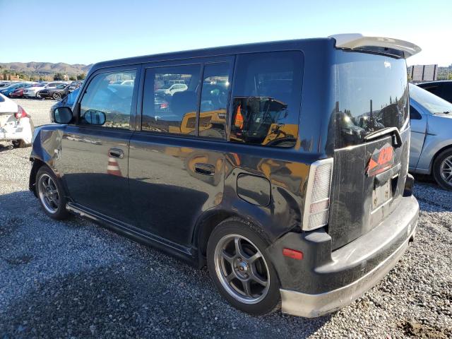 JTLKT334154011593 - 2005 TOYOTA SCION XB BLACK photo 2