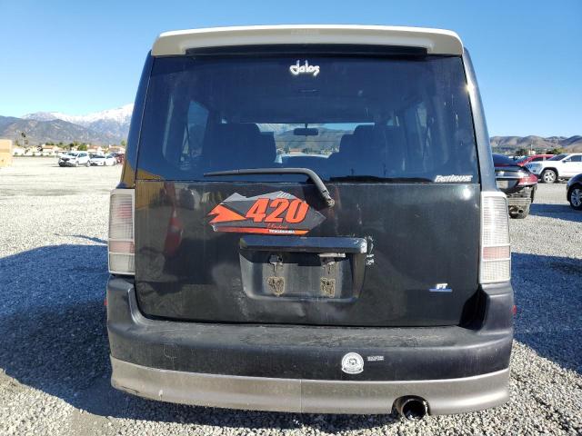 JTLKT334154011593 - 2005 TOYOTA SCION XB BLACK photo 6