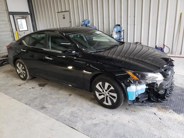 1N4BL4BV4PN395271 - 2023 NISSAN ALTIMA S BLACK photo 4