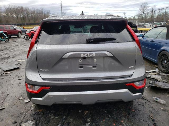 KNDCR3LE9P5053773 - 2023 KIA NIRO EX GRAY photo 6