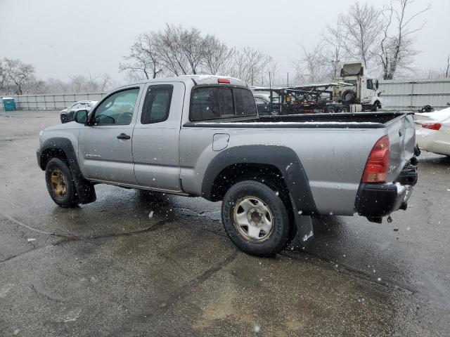 5TFUX4EN9FX030915 - 2015 TOYOTA TACOMA ACCESS CAB ვერცხლისფერი ფოტო 2