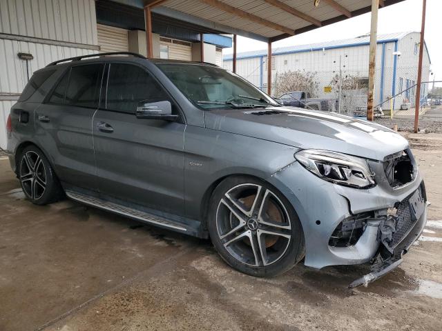 4JGDA6EB4JB044905 - 2018 MERCEDES-BENZ GLE 43 AMG GRAY photo 4