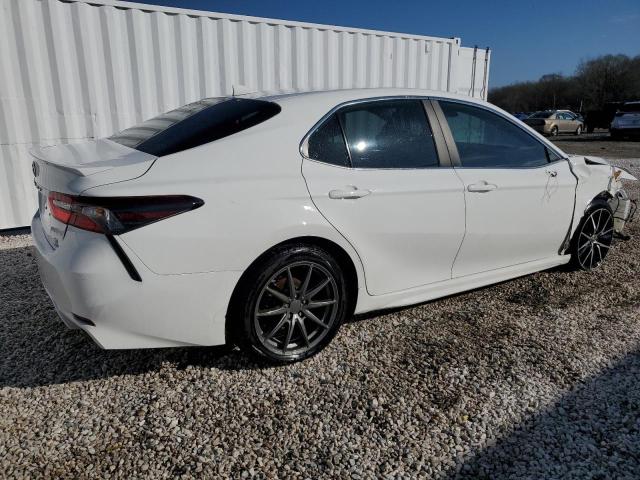 4T1G11BKXMU023943 - 2021 TOYOTA CAMRY SE WHITE photo 3