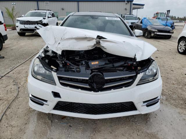 WDDGJ4HB6FG439623 - 2015 MERCEDES-BENZ C 250 WHITE photo 5