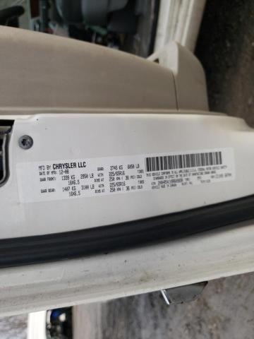 2A8HR541X9R609830 - 2009 CHRYSLER TOWN & COU TOURING 白色 照片 13