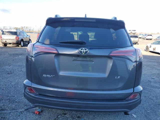 JTMZFREV8HJ126983 - 2017 TOYOTA RAV4 LE CHARCOAL photo 6