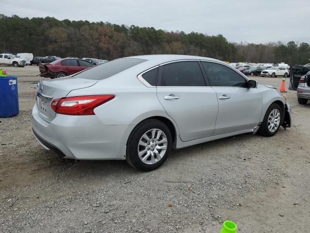 1N4AL3AP1GN377996 - 2016 NISSAN ALTIMA 2.5 SILVER photo 3