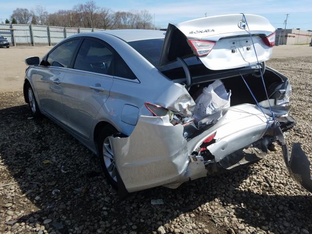 5NPEB4AC8DH550295 - 2013 HYUNDAI SONATA GLS  photo 3