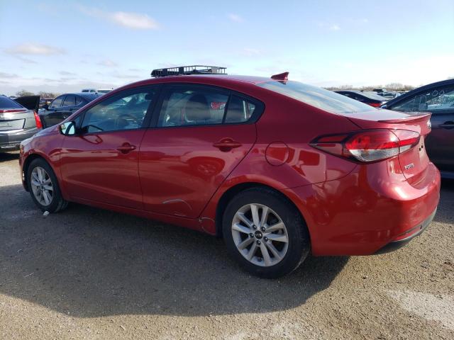 3KPFL4A75HE026519 - 2017 KIA FORTE LX RED photo 2