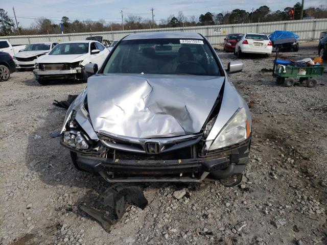 JHMCM56367C007283 - 2007 HONDA ACCORD SE SILVER photo 5