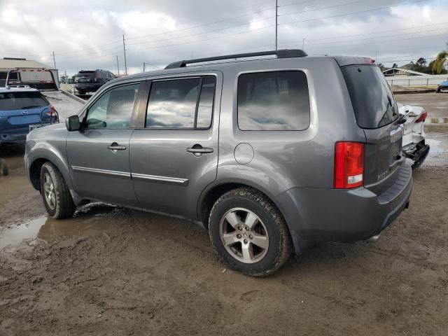 5FNYF3H54AB005417 - 2010 HONDA PILOT EXL GRAY photo 2