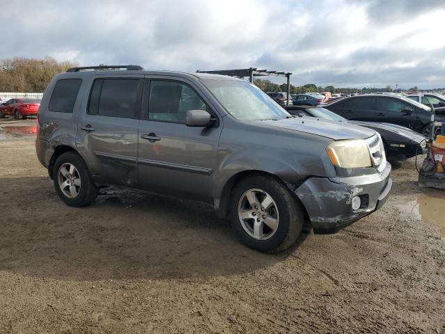 5FNYF3H54AB005417 - 2010 HONDA PILOT EXL GRAY photo 4