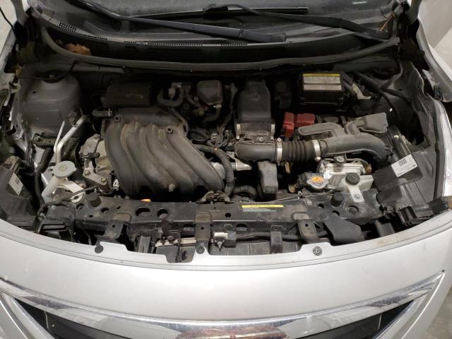 3N1CN7APXKL859642 - 2019 NISSAN VERSA S SILVER photo 11