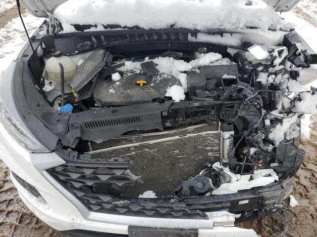 KM8J2CA45KU861117 - 2019 HYUNDAI TUCSON SE WHITE photo 11