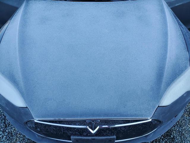 5YJSA1CP8DFP11506 - 2013 TESLA MODEL S ნაცრისფერი ფოტო 11