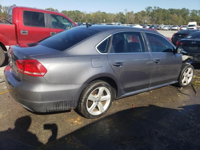 1VWBH7A35DC015565 - 2013 VOLKSWAGEN PASSAT SE GRAY photo 3