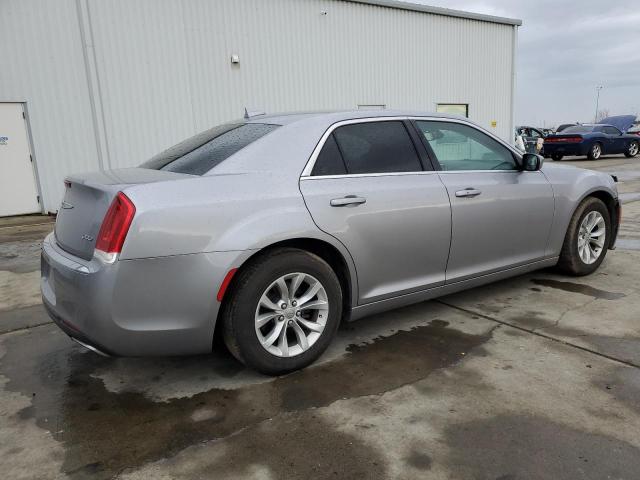 2C3CCAAG5GH206866 - 2016 CHRYSLER 300 LIMITED SILVER photo 3