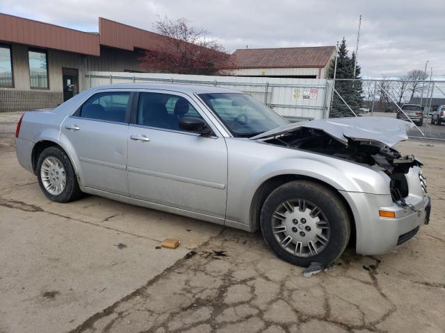 2C3KA43R16H239234 - 2006 CHRYSLER 300 SILVER photo 4