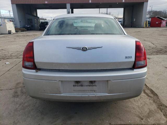 2C3KA43R16H239234 - 2006 CHRYSLER 300 SILVER photo 6