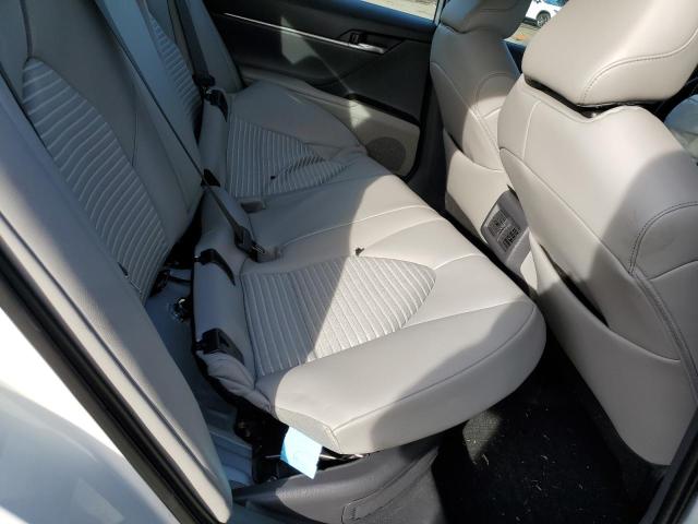 4T1S31AK0PU048165 - 2023 TOYOTA CAMRY SE NIGHT SHADE WHITE photo 10