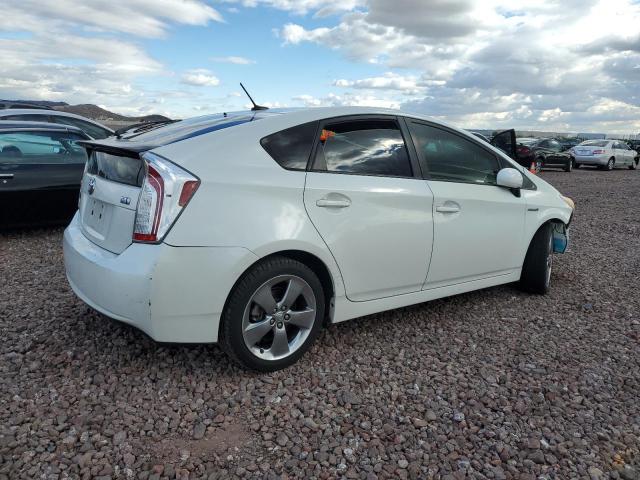 JTDKN3DU0D1662668 - 2013 TOYOTA PRIUS WHITE photo 3