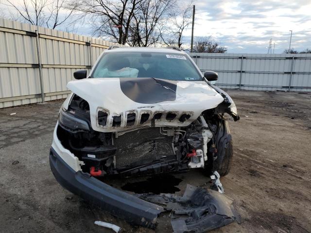 1C4PJMBN1KD281085 - 2019 JEEP CHEROKEE TRAILHAWK WHITE photo 5