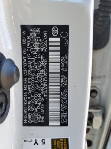 JTDKARFU0H3029707 - 2017 TOYOTA PRIUS WHITE photo 13