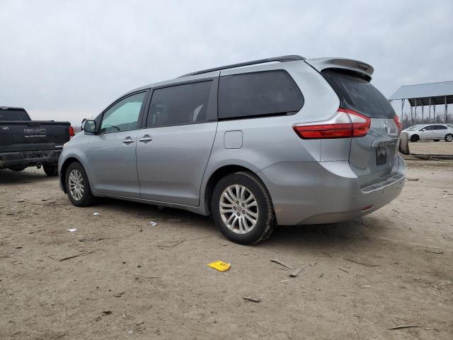 5TDYK3DC1GS732163 - 2016 TOYOTA SIENNA XLE SILVER photo 2