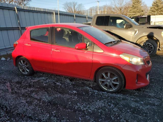 JTDKTUD39CD516642 - 2012 TOYOTA YARIS RED photo 4