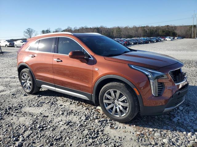 1GYFZCR48LF136976 - 2020 CADILLAC XT4 PREMIUM LUXURY ORANGE photo 4