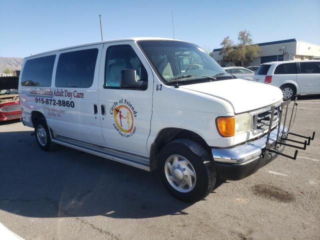 1FMNE11W58DB60780 - 2008 FORD ECONOLINE E150 WAGON WHITE photo 4