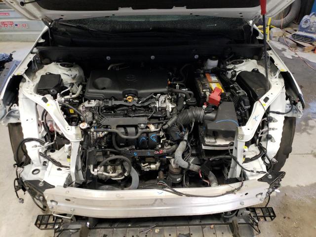 2T3P1RFV7MW186155 - 2021 TOYOTA RAV4 XLE WHITE photo 11