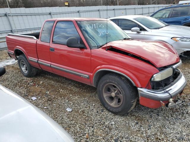 1GCCS19X5W8232844 - 1998 CHEVROLET S TRUCK S10 RED photo 4