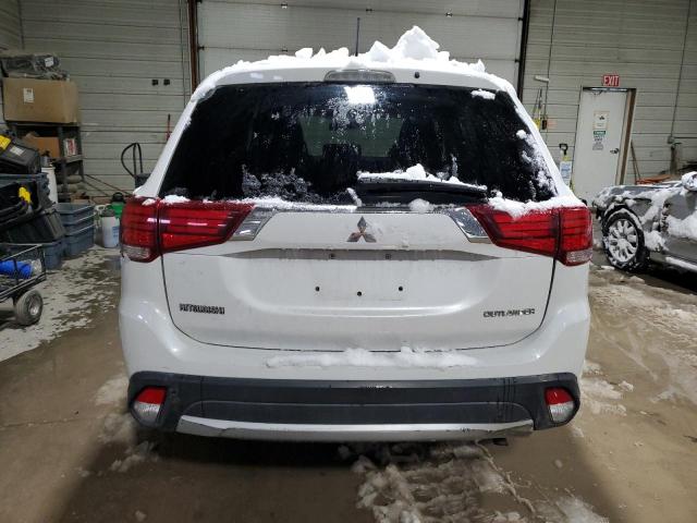 JA4AZ3A39GZ030828 - 2016 MITSUBISHI OUTLANDER SE WHITE photo 6