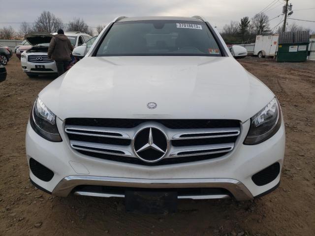 WDC0G4KB3HF158353 - 2017 MERCEDES-BENZ GLC 300 4MATIC WHITE photo 5