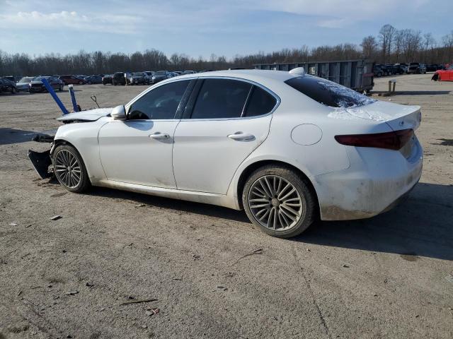 ZARFAEEN7J7565174 - 2018 ALFA ROMEO GIULIA TI Q4 WHITE photo 2