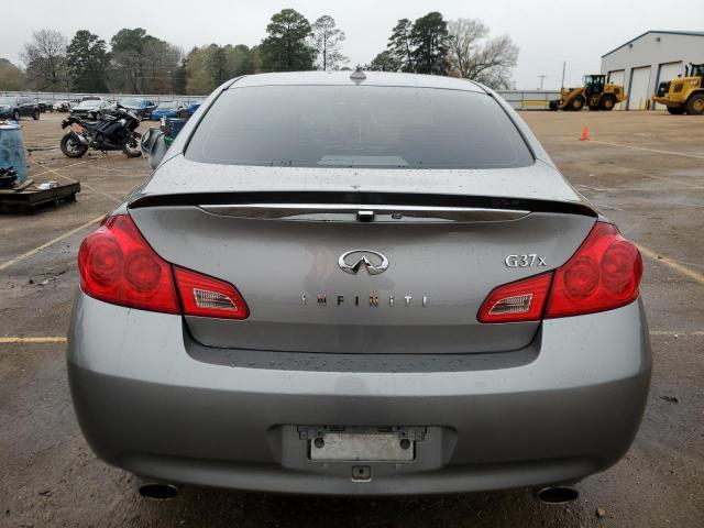 JNKCV61F19M360032 - 2009 INFINITI G37 GRAY photo 6