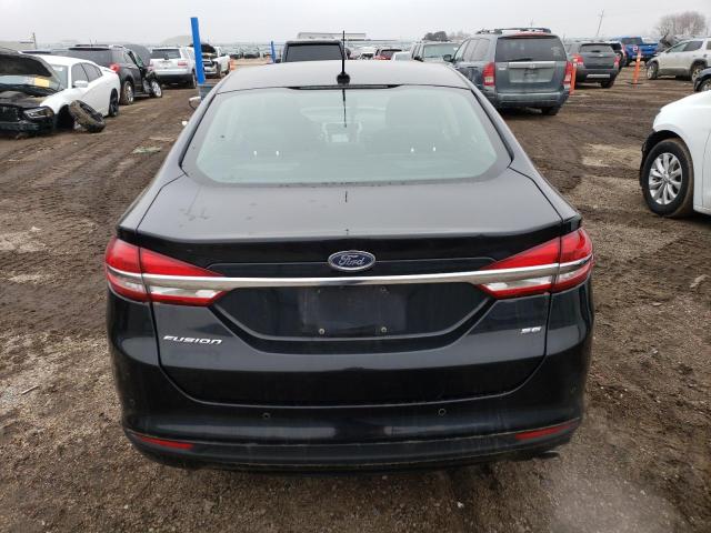 3FA6P0H7XJR179906 - 2018 FORD FUSION SE BLACK photo 6