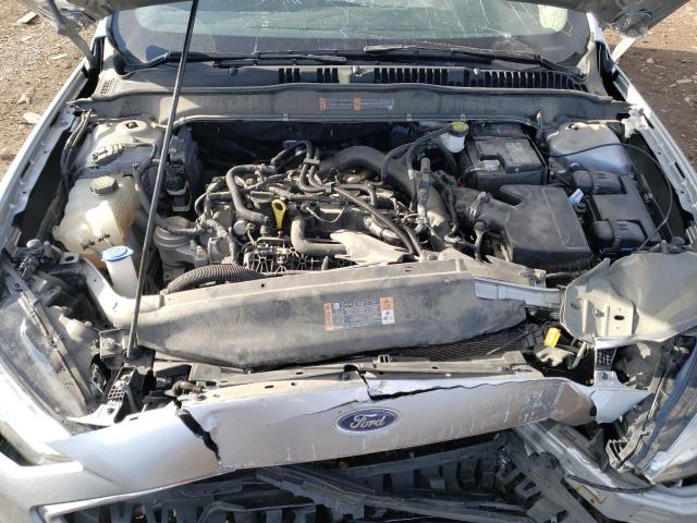 3FA6P0HD4LR254060 - 2020 FORD FUSION SE SILVER photo 11