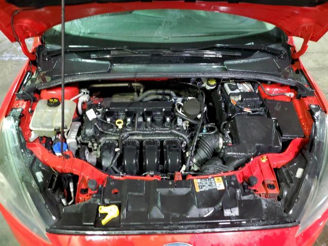 1FADP3F26FL353945 - 2015 FORD FOCUS SE RED photo 11