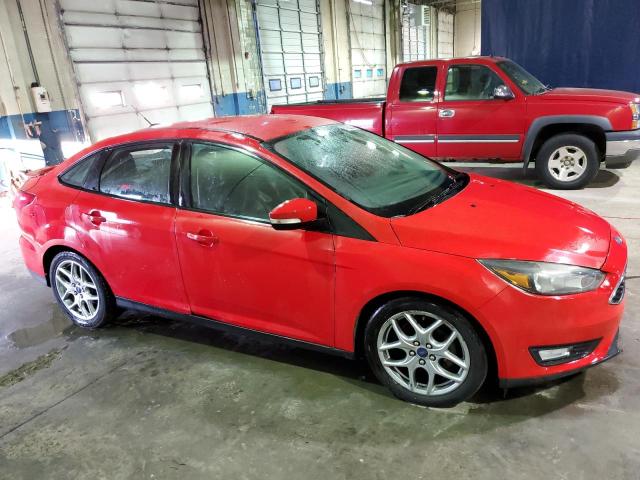 1FADP3F26FL353945 - 2015 FORD FOCUS SE RED photo 4