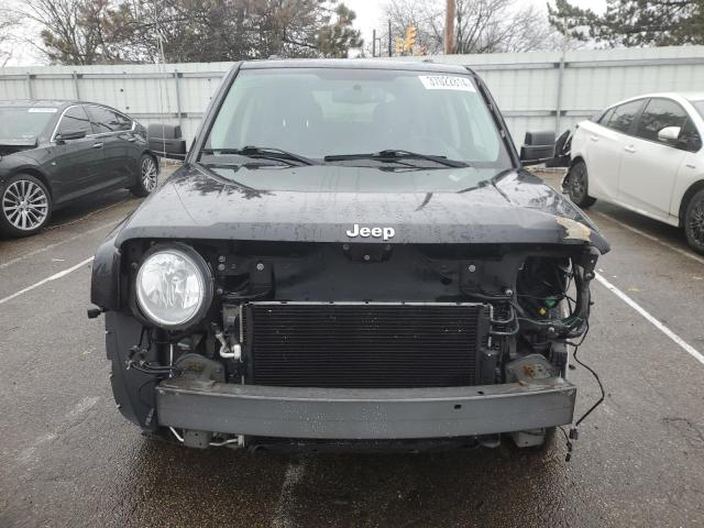 1C4NJPFB4ED889793 - 2014 JEEP PATRIOT LATITUDE BLACK photo 5