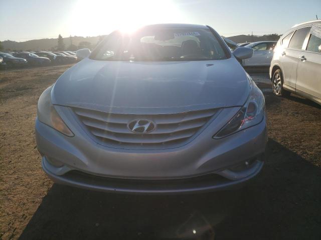 5NPEB4AC1DH773973 - 2013 HYUNDAI SONATA GLS SILVER photo 5