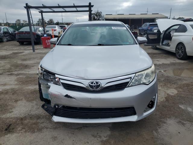 4T1BF1FK2CU184923 - 2012 TOYOTA CAMRY BASE SILVER photo 5