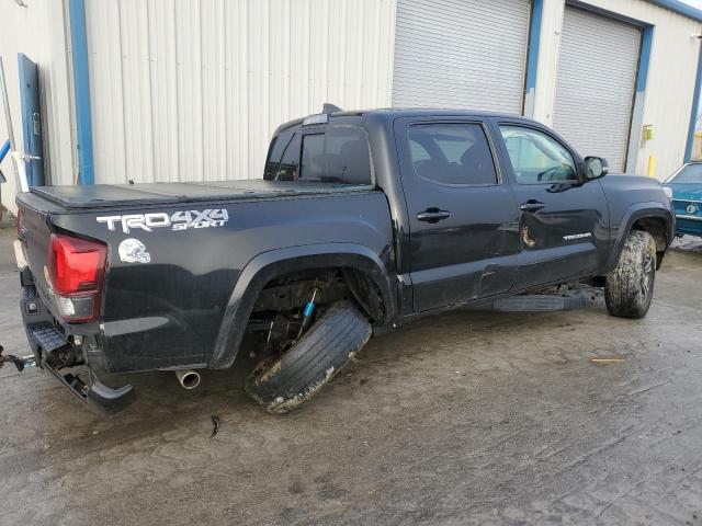 3TMCZ5AN5JM158875 - 2018 TOYOTA TACOMA DOUBLE CAB 黑色 照片 3