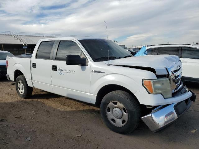 1FTPW12V59FA74956 - 2009 FORD F150 SUPERCREW WHITE photo 4