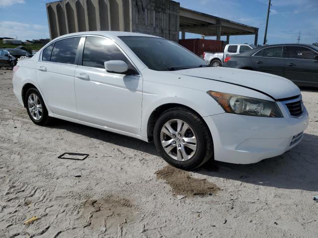 1HGCP26479A149402 - 2009 HONDA ACCORD LXP WHITE photo 4