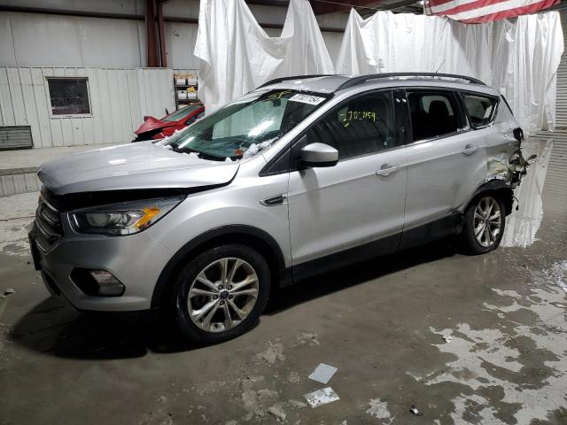 1FMCU9G93HUA05123 - 2017 FORD ESCAPE SE SILVER photo 1